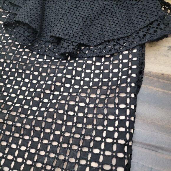 J.Crew Black Cotton Eyelet Lace Ruffled One-Shoulder Top Black Blouse Size 2 - Picture 3 of 10